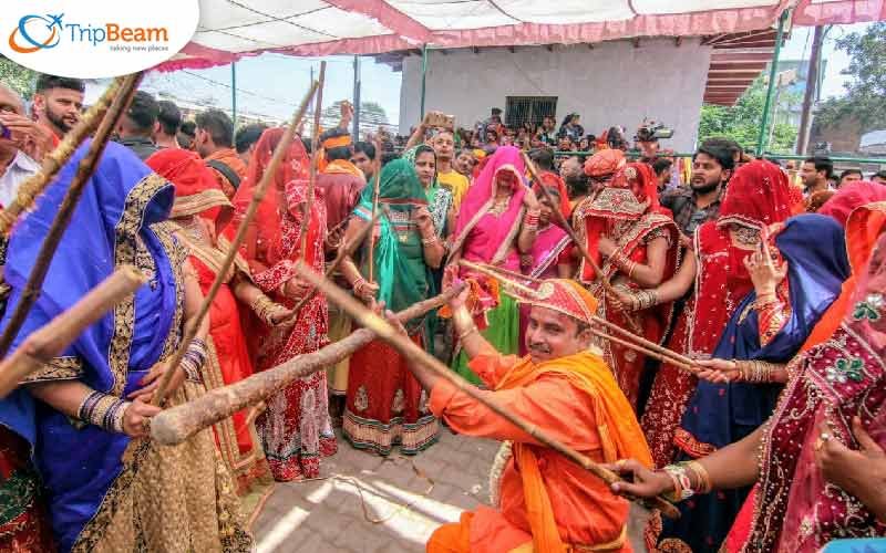 Lathmar Holi at Gokul