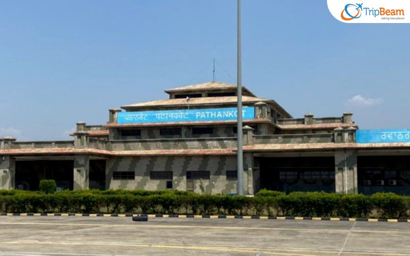 Pathankot Airport, Pathankot